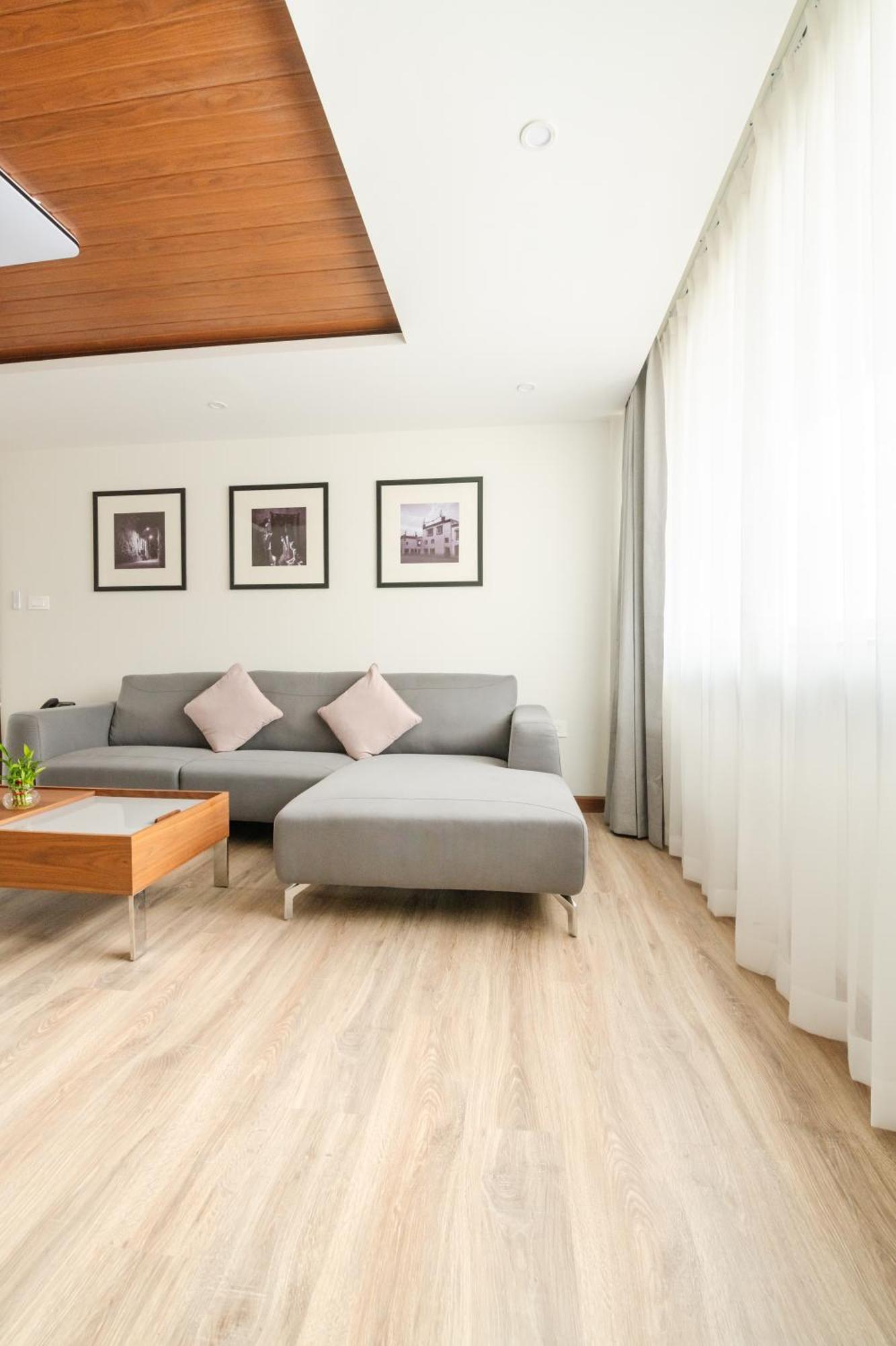 Mila Hotel Катманду Экстерьер фото